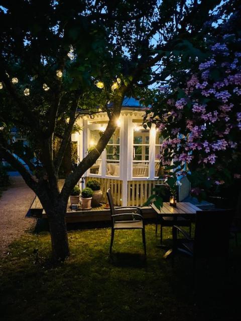 Villa Sol B&B And Hostel Боргхольм Экстерьер фото