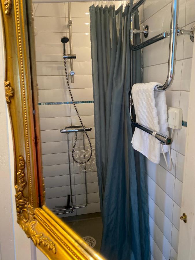Villa Sol B&B And Hostel Боргхольм Экстерьер фото